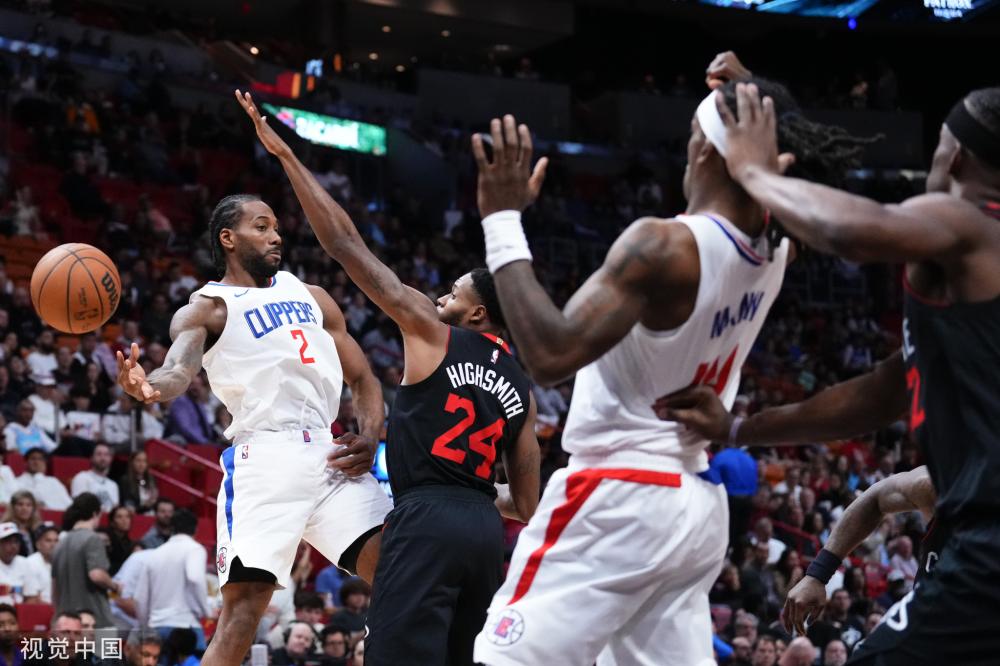 时刻挺身而 时刻挺身而